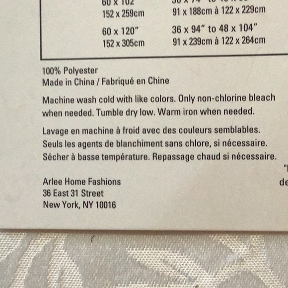 Lenox Leaf Jacquard Tablecloth. - Picture 7 of 9